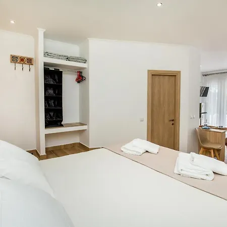 Malama Bh Pico * Potos